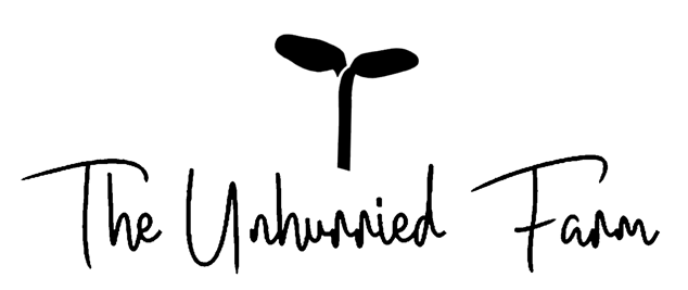 The Unhurried Farm logo